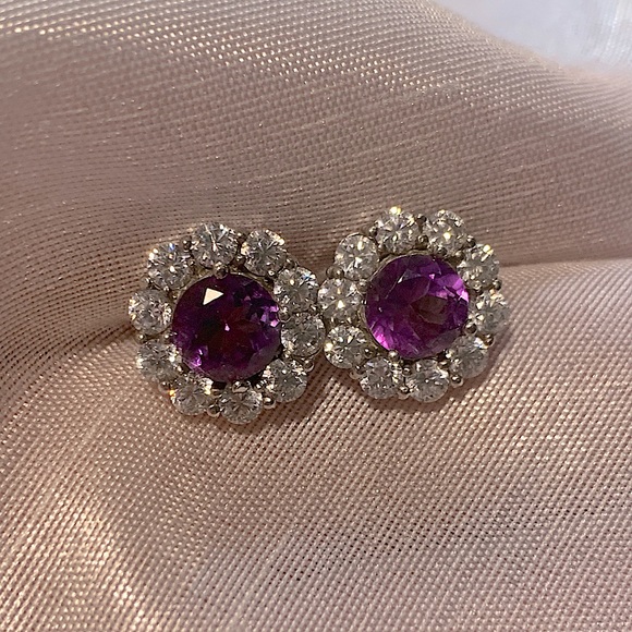 Amethyst Stud Earrings Flower February Birthstone - Picture 4 of 6